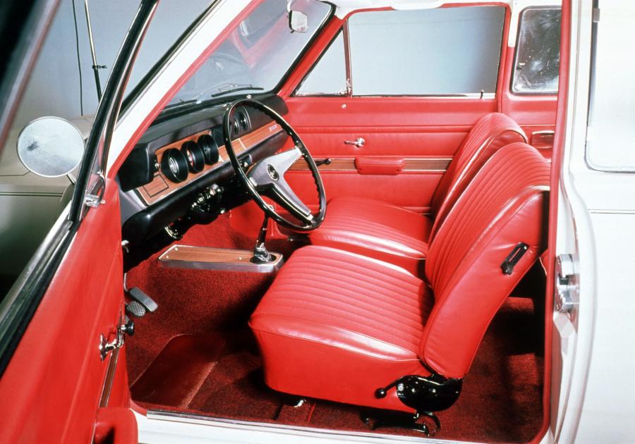 Интерьер Opel Olympia 4-Door Limousine 1967 года  (фото 5 из 5)